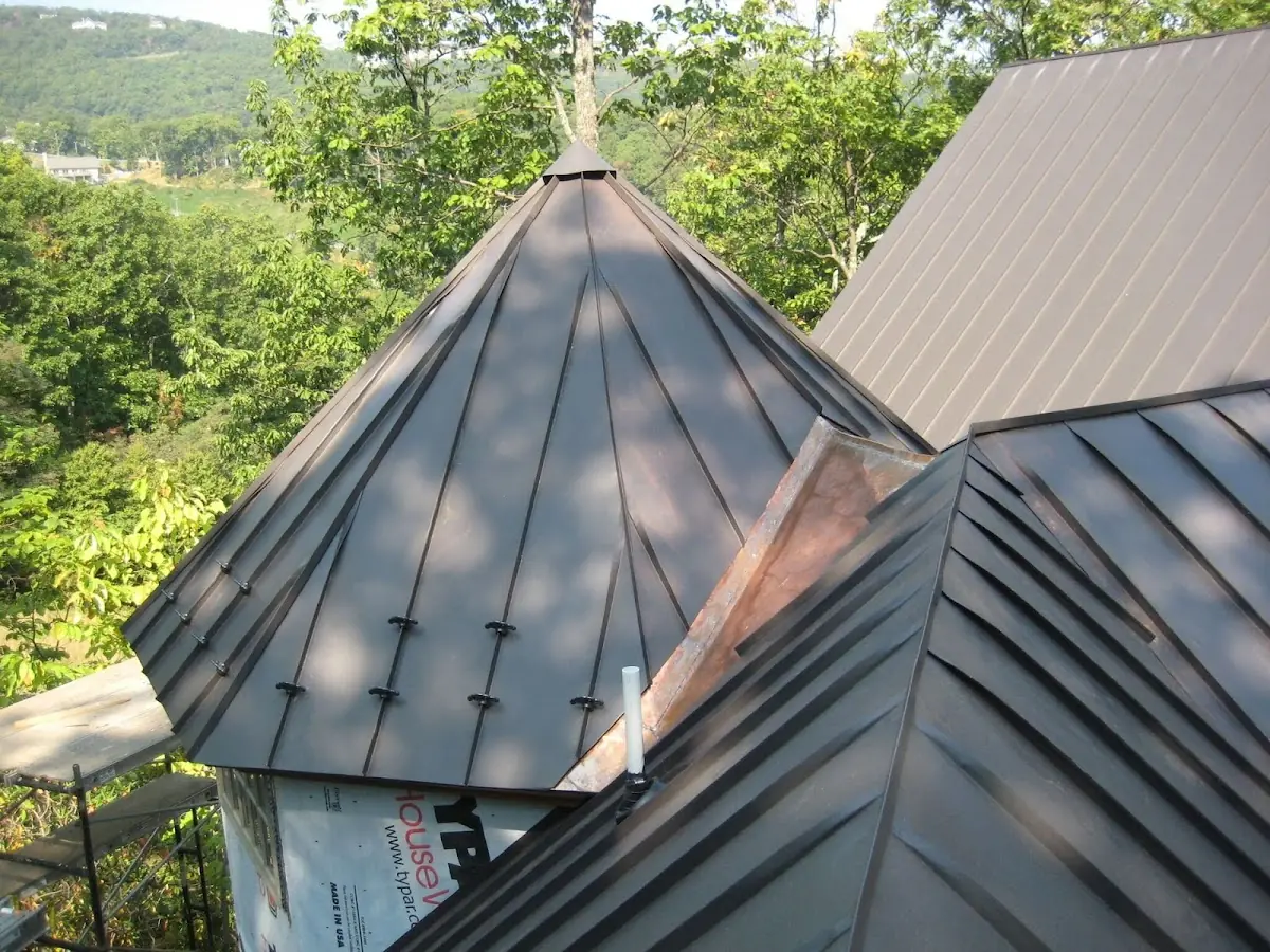 Professional Shingle Replacement & Repair by Craftsman Roofing in Twin Peaks